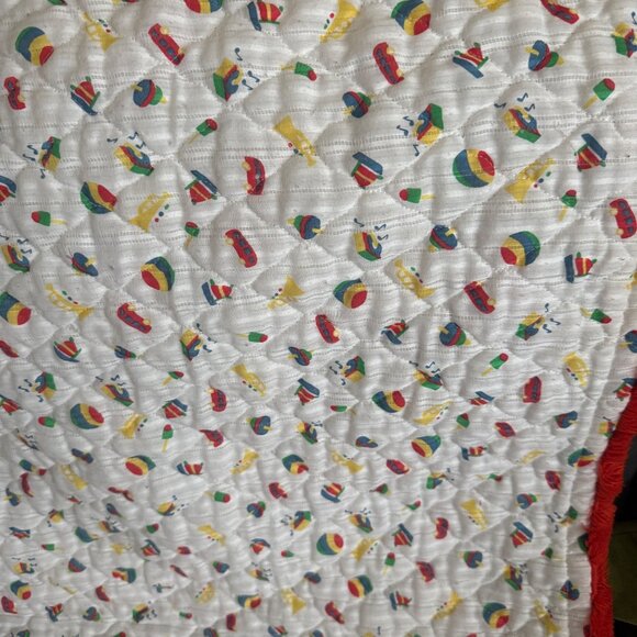 Vintage Handmade Baby Quilt - Picture 2 of 5